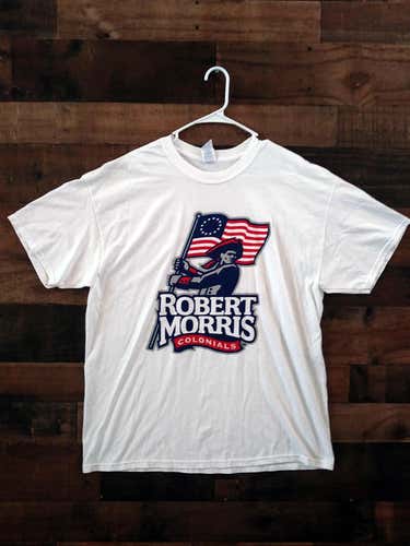 New NCAA College ROBERT MORRIS UNIVERSITY COLONIALS Barnes Noble Team Shirt