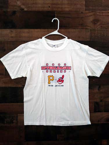 2009 MLB Baseball PITTSBURGH PIRATES CLEVELAND INDIANS Interleague Series PNC Park Shirt