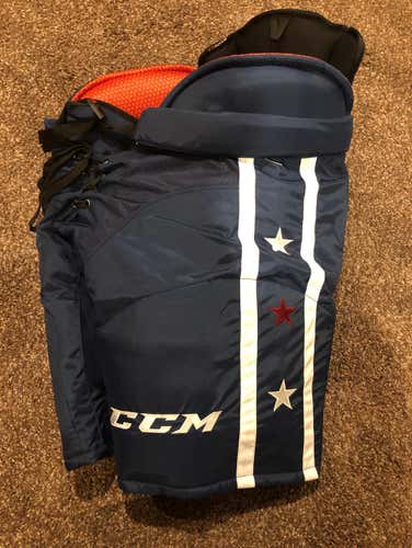 Washington Capitals Winter Classic CCM HP45 Medium