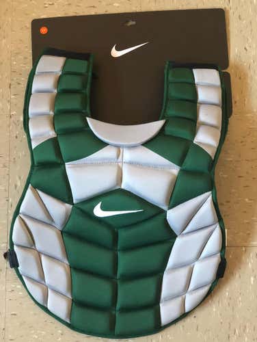 Nike Catchers Chest Protection 17”