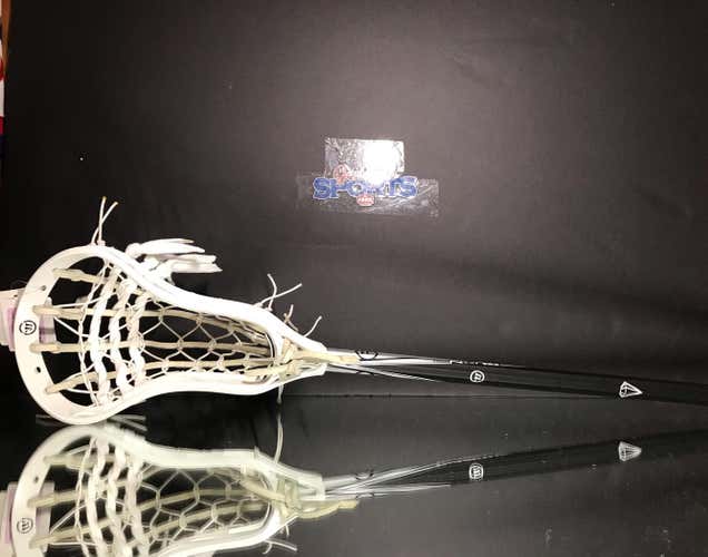 Warrior Burn HS Traditionally Strung W/ Burn Diamond Pro Shaft