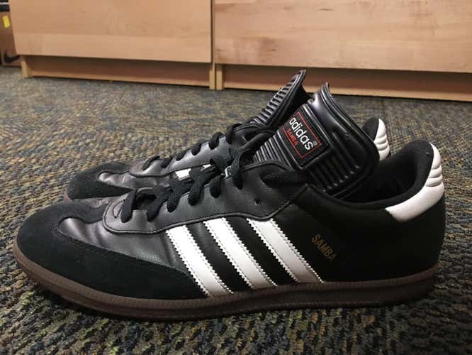 Adidas Samba