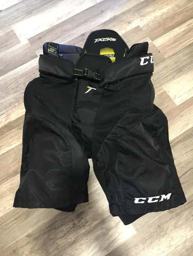 CCM Super Tacks Girdle - With Shell