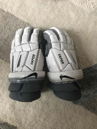 White Nike Elite Gloves Size 13