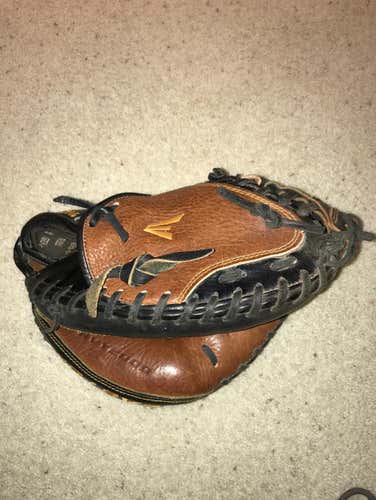 Easton Rival Youth Catchers Mitt