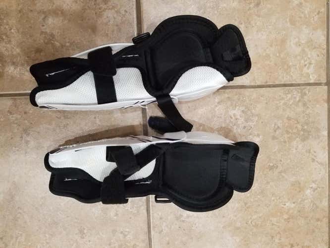 CCM Shin Pads Youth
