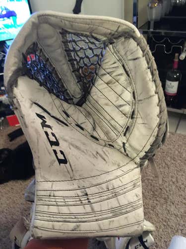 CCM EFlex Pro Glove