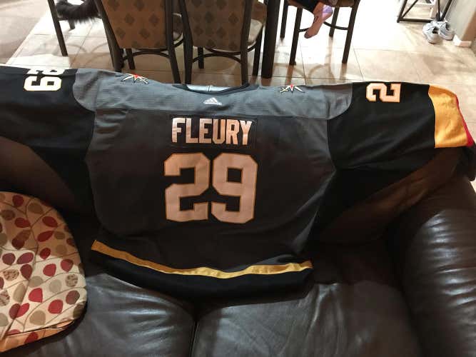 Vegas Knights Replica Goalie Cut