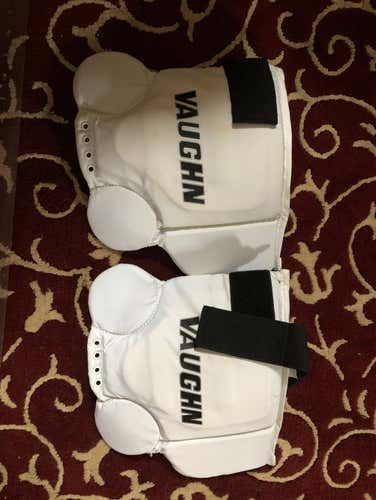 Vaughn Thigh Guards