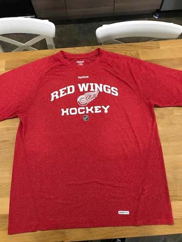 Reebok Red Wings Speed Wick workout shirt