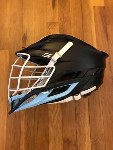 Cascade S Matte Black Carolina Chin
