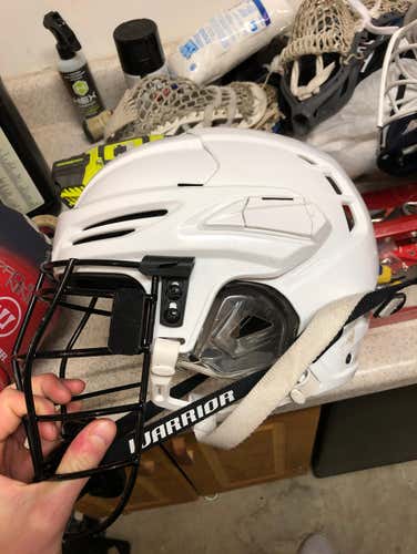Box Lacrosse Helmet