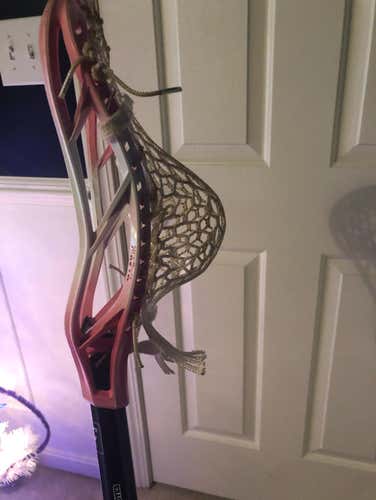 Maverick Tactik on a Ecd Carbon Pro Strung With Stringking 3x