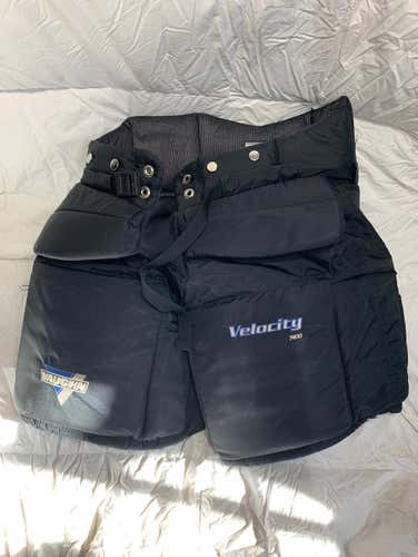 Vaughn Velocity 7400 Goalie Pants Size L