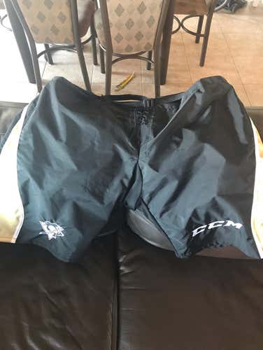 CCM Pro Goalie Pittsburgh Pant Shell
