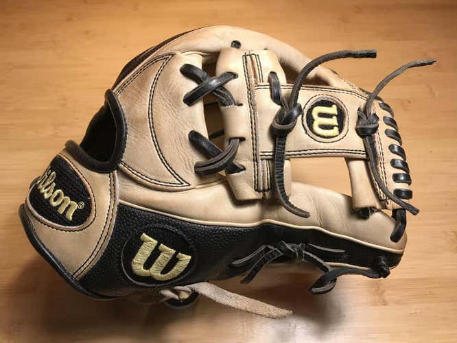 Wilson A2000 Glove 1787