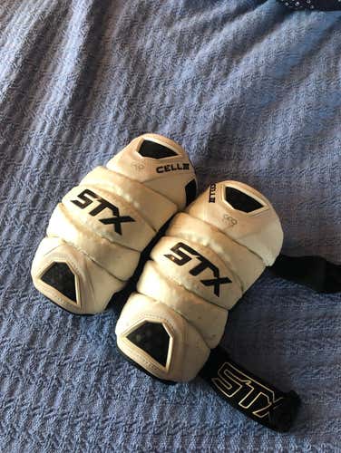 STX Cell 3 Arm Pads Size Small