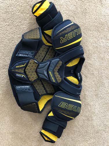 Bauer Supreme MX3 Medium Shoulder Pads