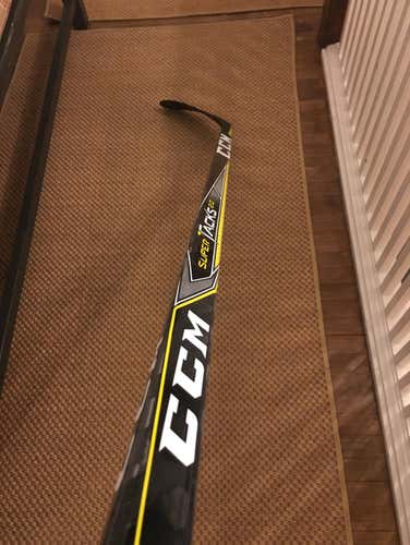 CCM SUPERTACKS 2.0 P28 85 FLEX