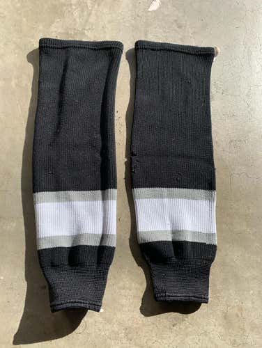 LA Kings Black And White Retro Knit Socks