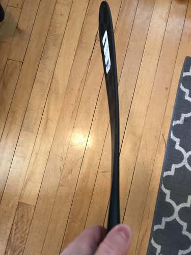Bauer TotalOne NXG Stick Righty Heel Senior