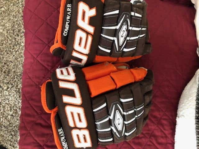 Bauer Nexus 800 Gloves Gloves Senior