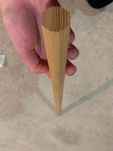 Primo Men’s Ash Lacrosse Shaft