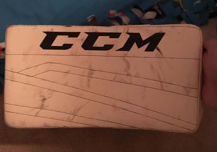 Senior Goalie Blocker Regular