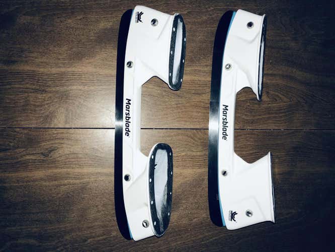 New Skates Senior Size 10