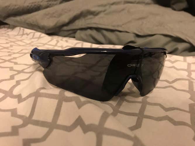 Oakley Radar Ev