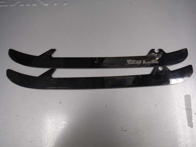 Step Steel Black Steel ST SPEED size 272 Slightly Used