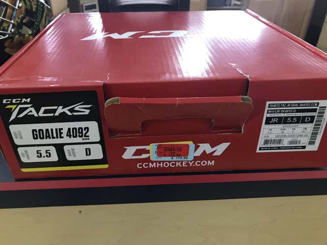 New CCM Tacks 4092 Goalie Skates Junior Size 5.5