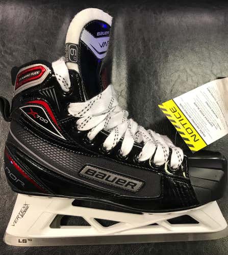 New Bauer Vapor X700 Goalie Skates Size 6