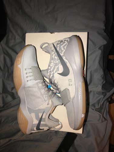 Paul George (PG 1’s) (Brand New) Size 12