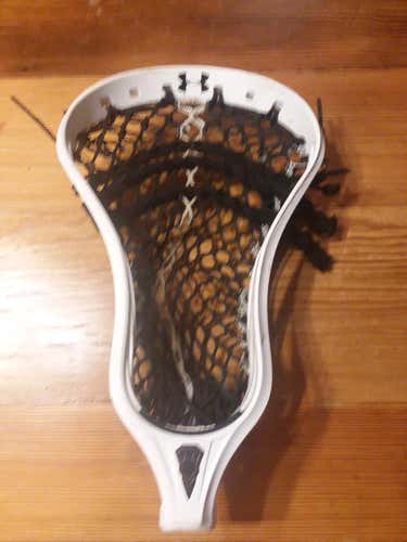 Under Armour command low
