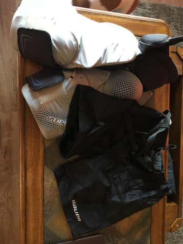 Bauer Supreme one95 Senior Sm Girdle with Shell