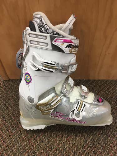 New Nordica Firearrow F4 W 2012 Ski Boots