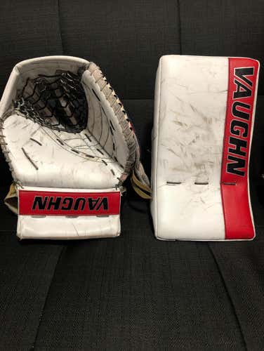 Howard Pro Return Glove And Blocker