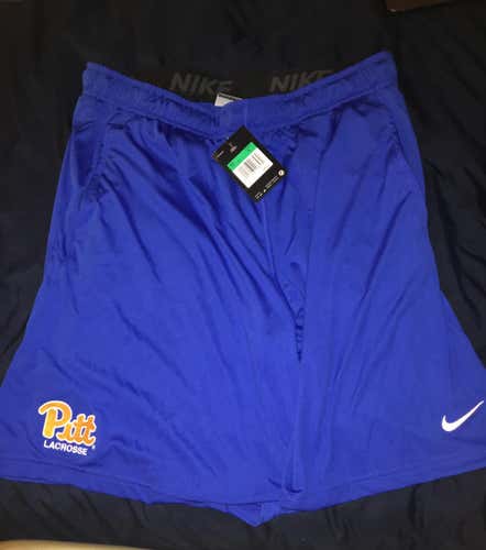 Nike Dri-Fit Shorts Pockets Size XL
