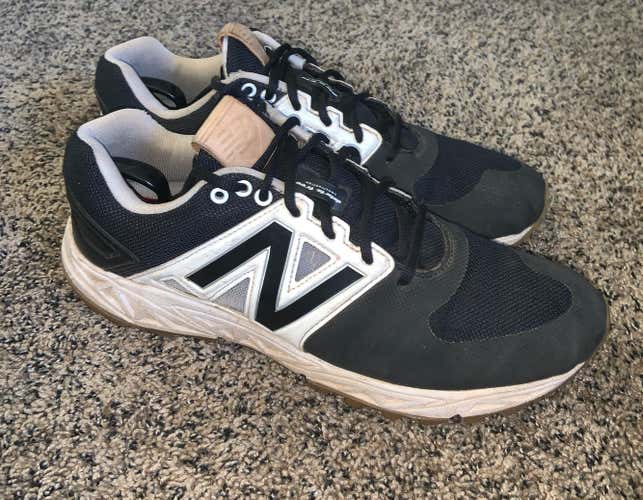 Men’s New Balance Turfs