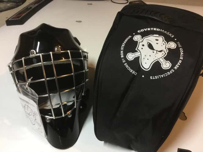 Brand New Coveted  Goalie Mask A5  Senior Large