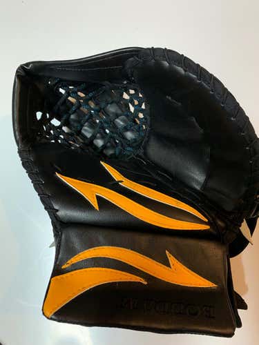 Boddam Custom Made Goalie Glove Regular Senior used 5-6 times