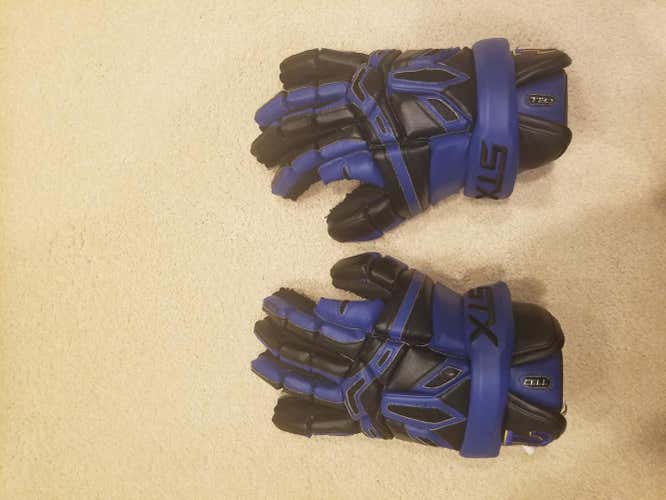 STX Original Cell TEAM ISSUED Gloves Great Condition