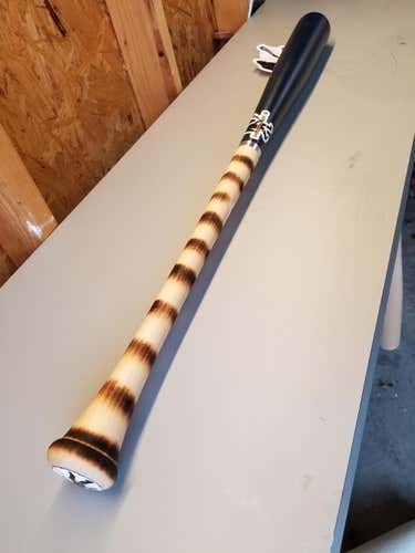 New Custom Sasquatch Bat 33"/30oz