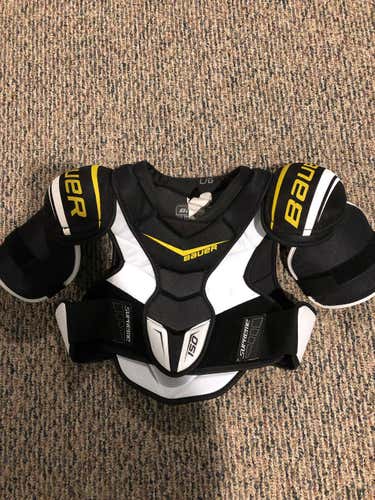 Bauer Supreme S150 Shoulder Pads