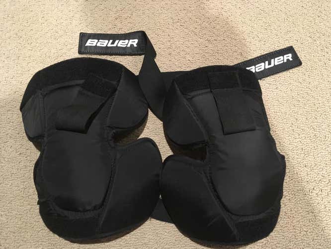 Bauer S190 Goalie Knee Pads