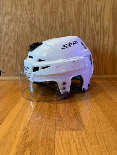 Ccm Vector Helmet With Visor