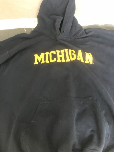 Michigan hoodie navy and yellow adult Large