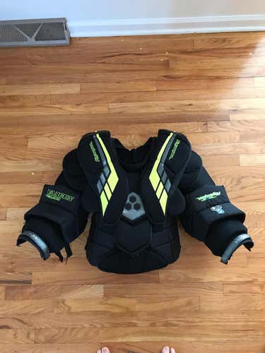 Vaughn Velocity VE8 Pro Carbon Senior Chest & Arm Protector