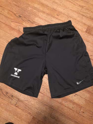 Official Yale Bulldogs Lacrosse Shorts Size XL No Pockets